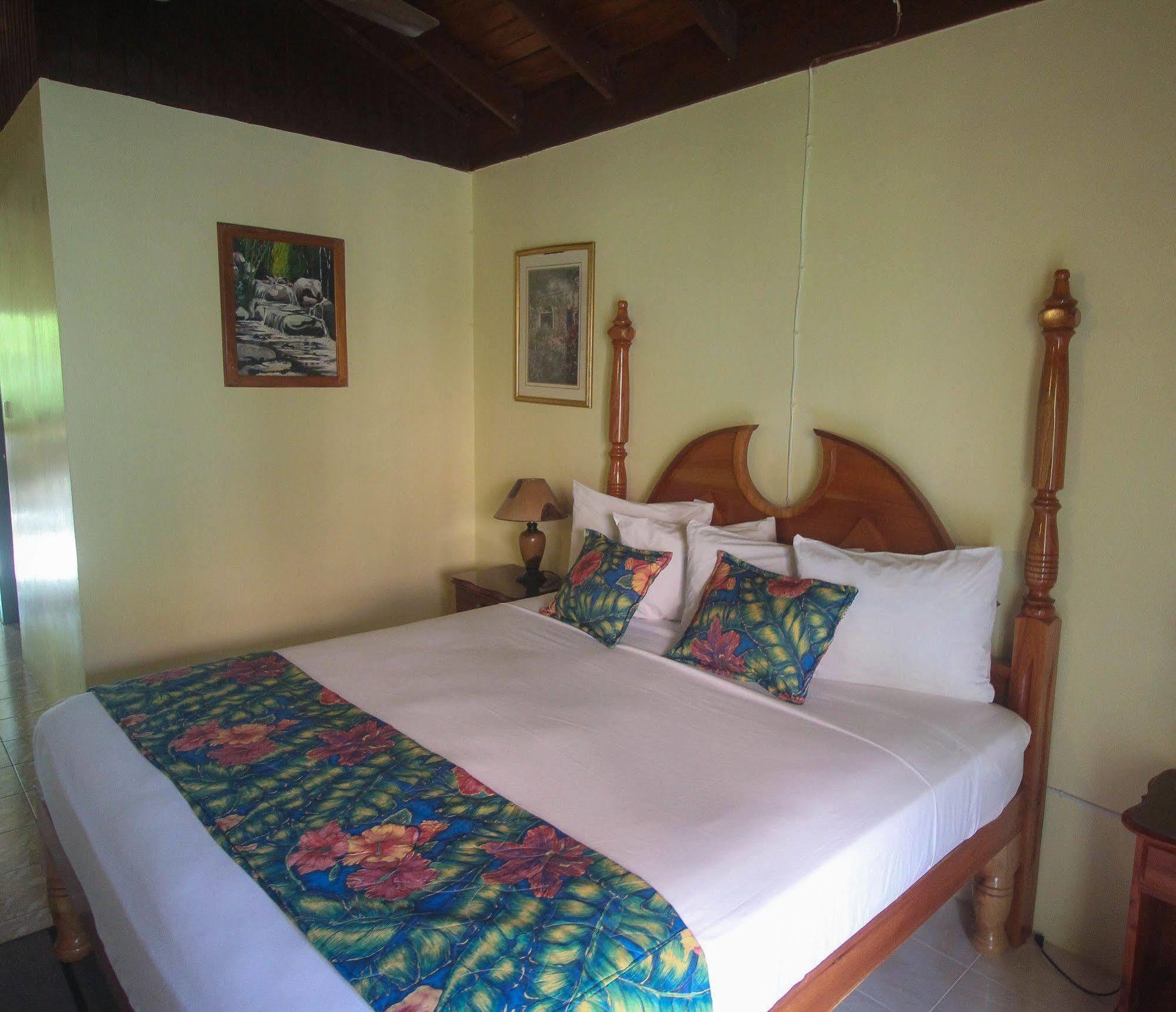 Moonrisevillas Negril Exterior foto